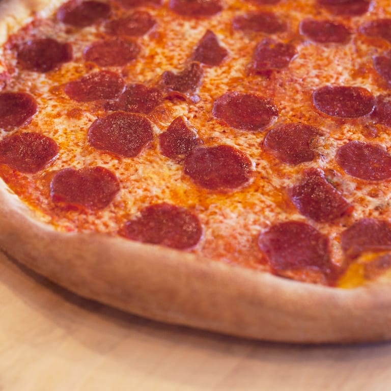 Lunch Options: Pizza, Italian, and More